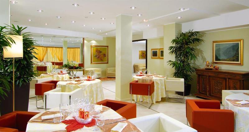 Rizzi Aquacharme Hotel & Spa Boario Terme Exterior foto