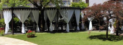 Rizzi Aquacharme Hotel & Spa Boario Terme Exterior foto